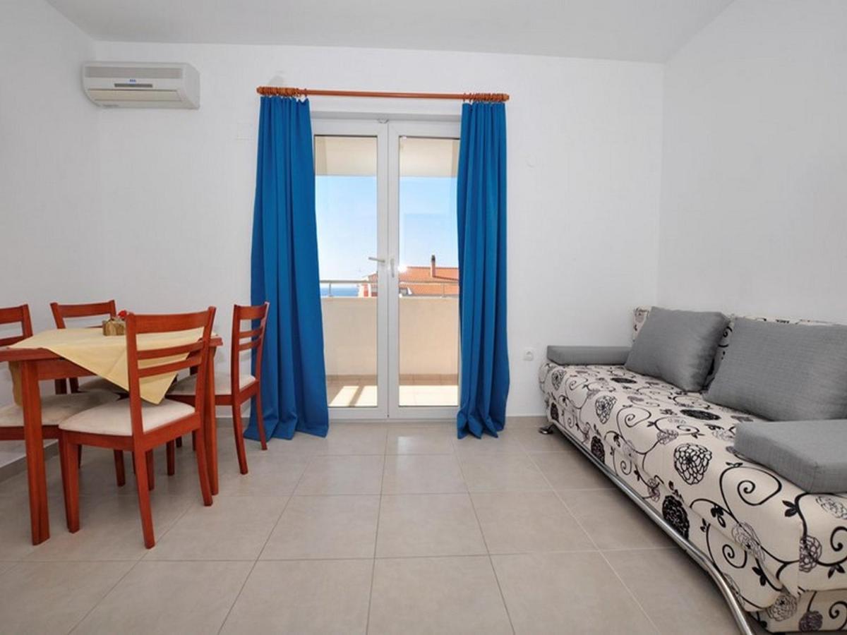 Apartments Zora Тучепи Екстер'єр фото